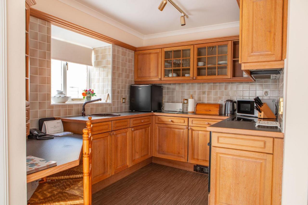 Kildary Balnagown Estates Peat Cottage מראה חיצוני תמונה