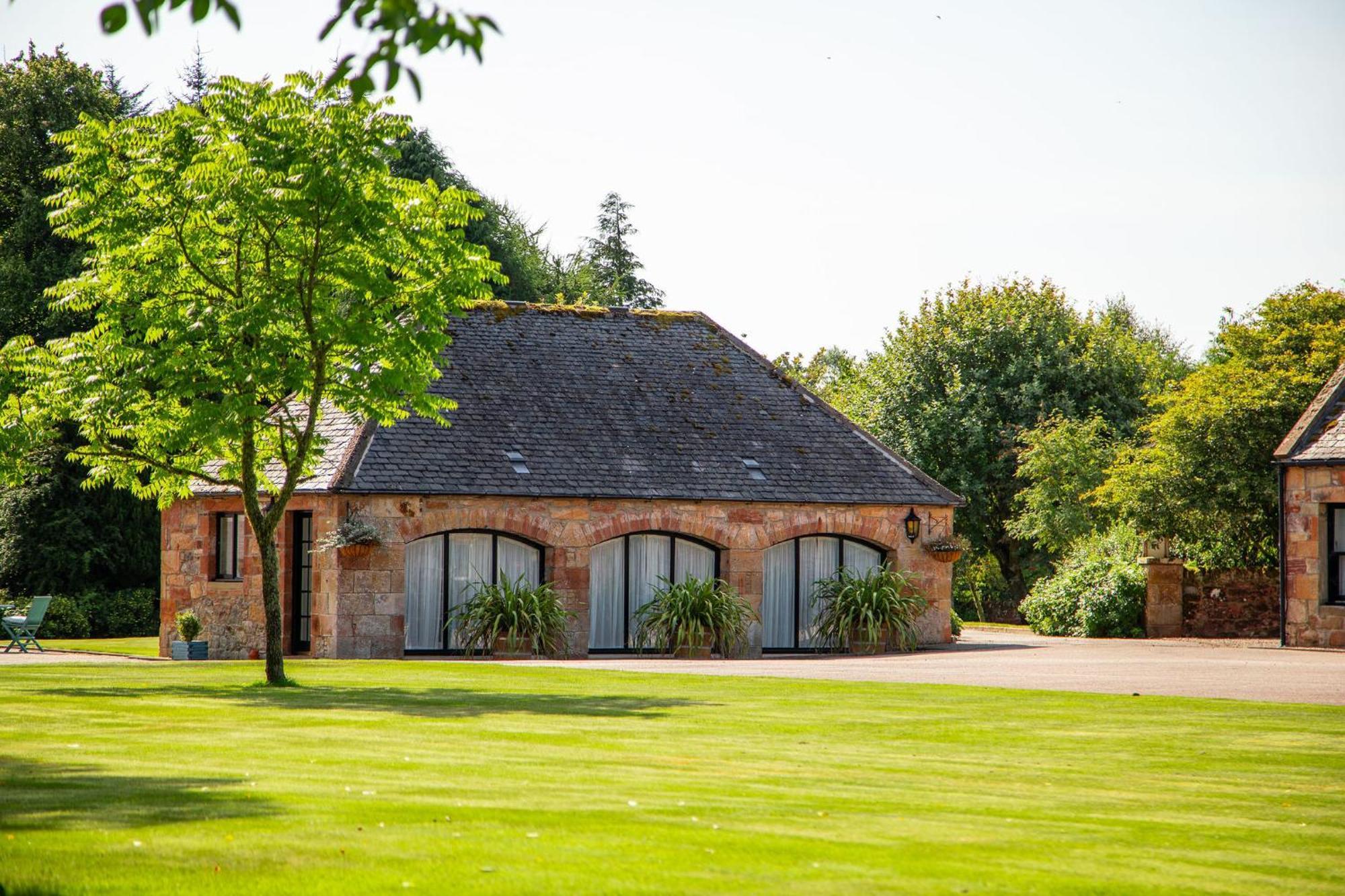 Kildary Balnagown Estates Peat Cottage מראה חיצוני תמונה